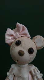 Oso rosa detalle de Moño