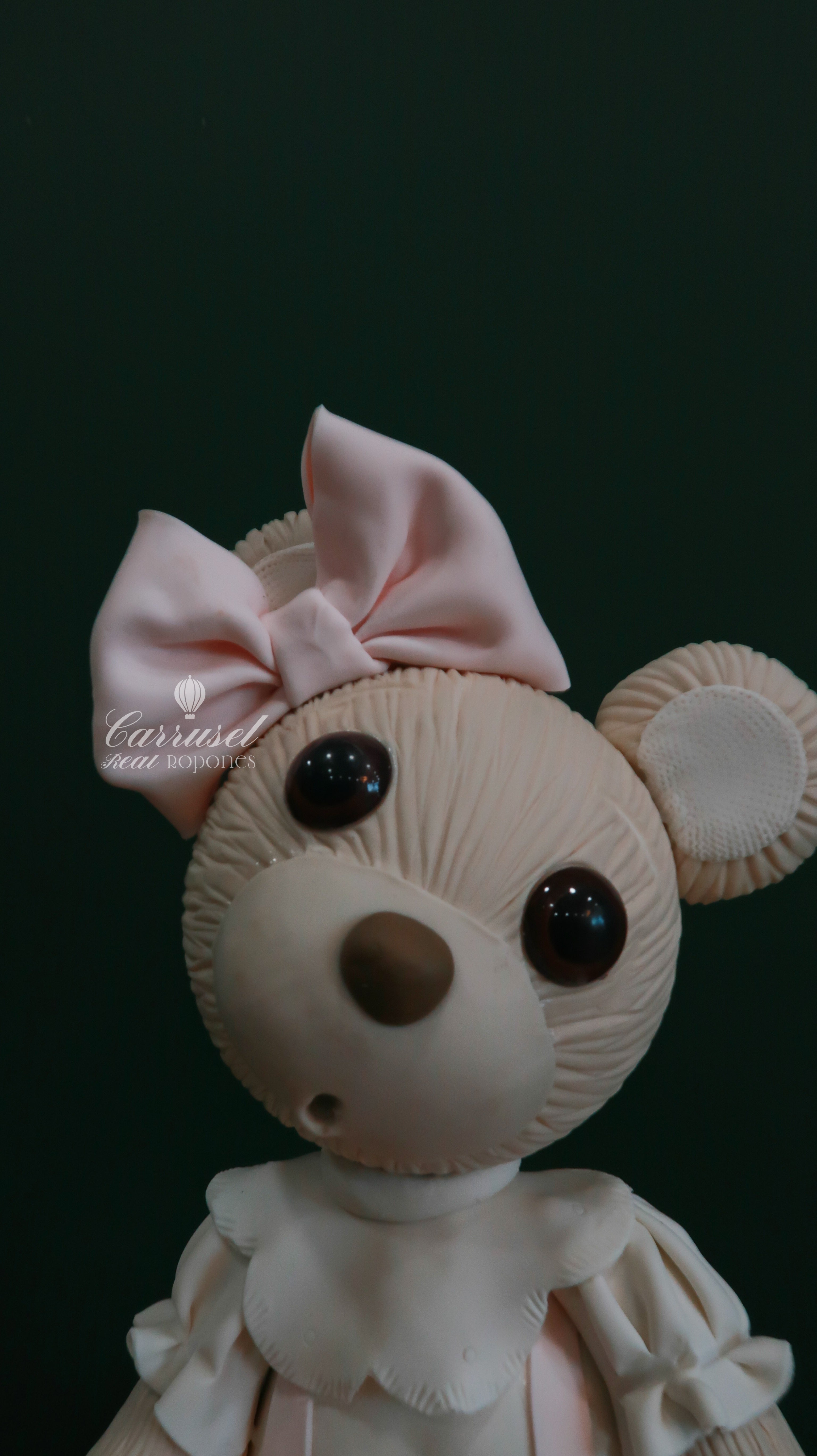 Oso rosa detalle de Moño