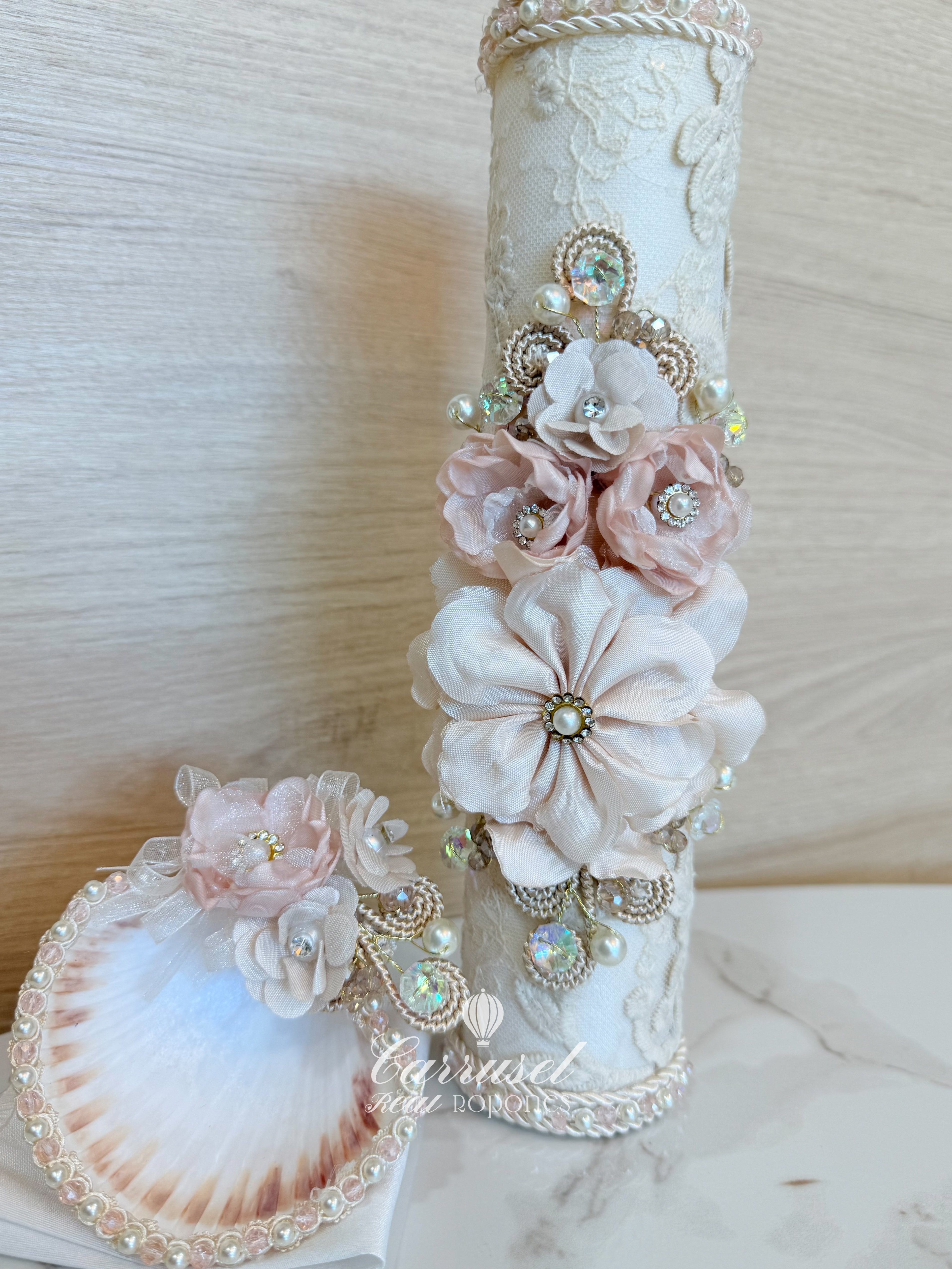 Vela Artesanal con Flores Rosas