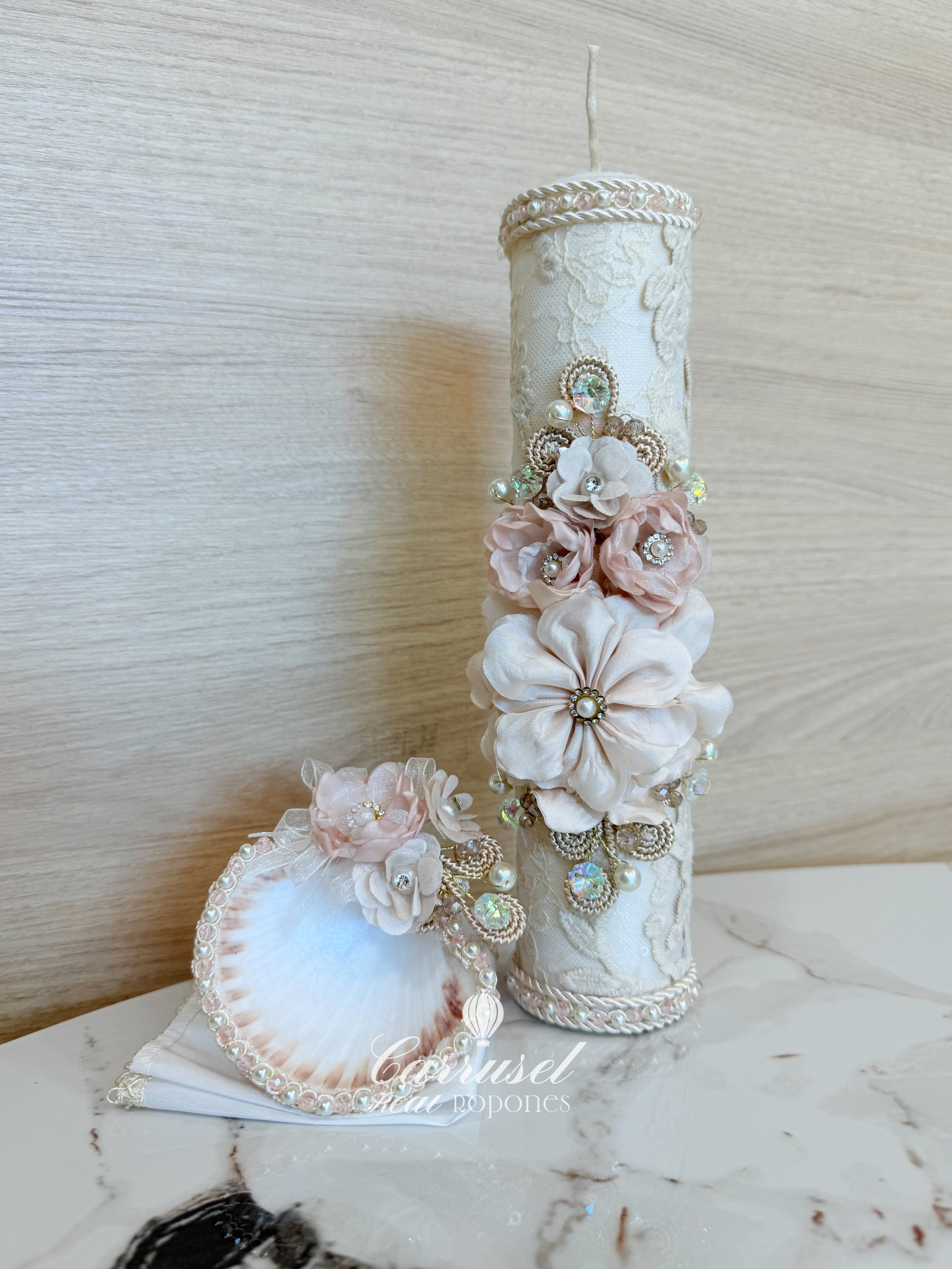 Vela Artesanal con Flores Rosas